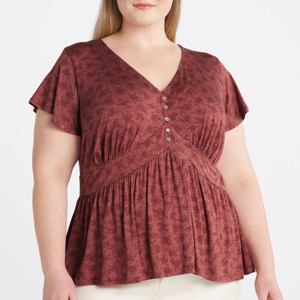 Mason & Belle Prairie Floral Sanne Knit Peplum Top Short Flutter Sleeves 1X Plus